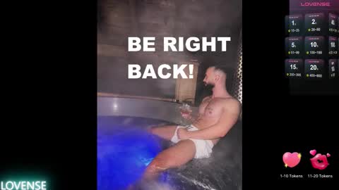 Snapshot of michaelevansx chatting on 01.08.26 MichaelEvansx online show from 01.08.26