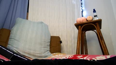 Snapshot of michaelhotbbc chatting on 01.11.25 Michael online show from 01.11.25