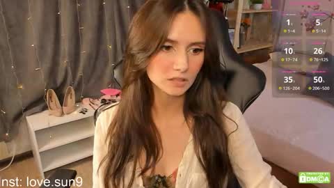 Snapshot of michel_momsen chatting on 10.23.25 Michel online show from 10.23.25