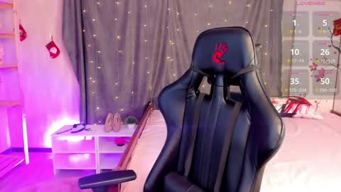 Snapshot of michel_momsen chatting on 03.23.26 Michel online show from 03.23.26