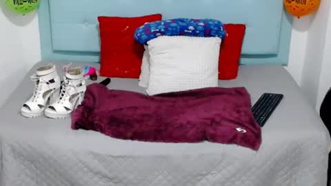 Snapshot of michel_rous_la_mas_caliente chatting on 10.14.25 michel_rous_la_mas_caliente online show from 10.14.25