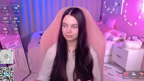 Snapshot of michela_fruet chatting on 05.09.26 Kate online show from 05.09.26