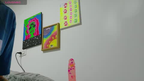 melannie   follow my new page online show from 05.25.26