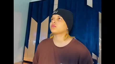 michell_rs online show from 11.04.25