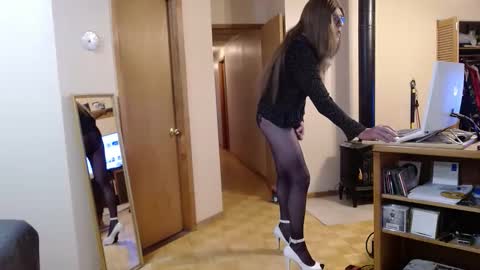 Michelle online show from 11.12.25