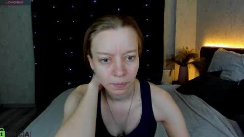 michelle_blond online show from 12.21.25