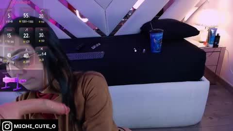 Snapshot of michelle_cutee_ chatting on 04.25.26 michelle_cutee_ online show from 04.25.26