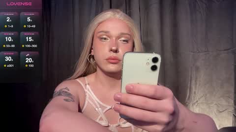 Snapshot of michelle_jacksonn chatting on 02.26.26 michelle_jacksonn online show from 02.26.26