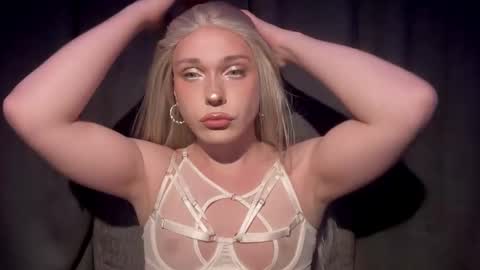 Snapshot of michelle_jacksonn chatting on 02.26.26 michelle_jacksonn online show from 02.26.26