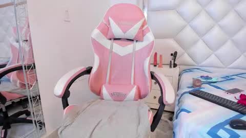 michelleblair1 online show from 03.10.26