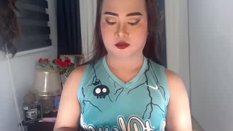 Michelle online show from 02.04.25