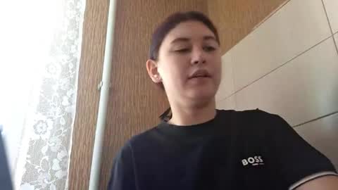 Snapshot of michellepoll chatting on 03.02.26 Leila online show from 03.02.26