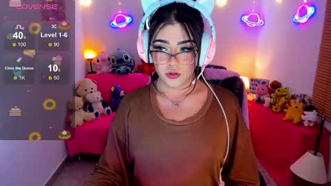   online show from 11.22.25