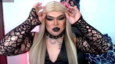 Snapshot of michellevixen921 chatting on 11.04.25 Michelle online show from 11.04.25