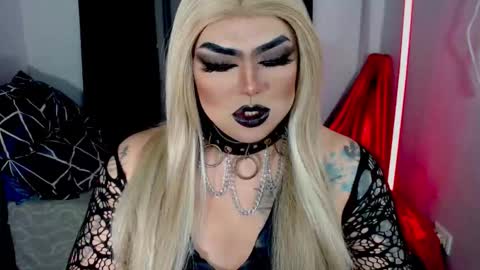 Snapshot of michellevixen921 chatting on 11.30.25 Michelle online show from 11.30.25