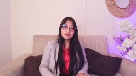 Snapshot of michellnight_ chatting on 06.19.26 Michel online show from 06.19.26