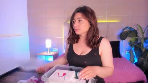 michonne_09 online show from 11.15.25