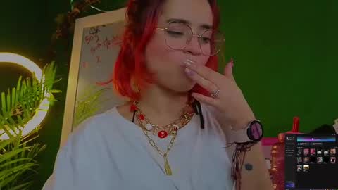 Snapshot of midas307k chatting on 01.06.25 Midas online show from 01.06.25