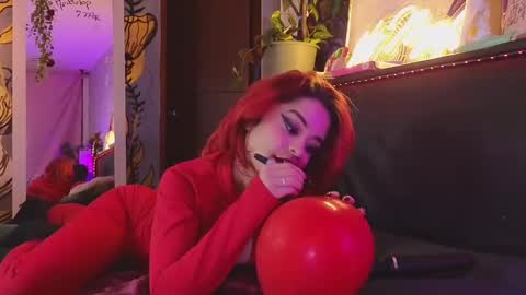 Snapshot of midas307k chatting on 02.15.25 Midas online show from 02.15.25