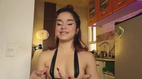 Snapshot of midas307k chatting on 11.23.25 Midas online show from 11.23.25