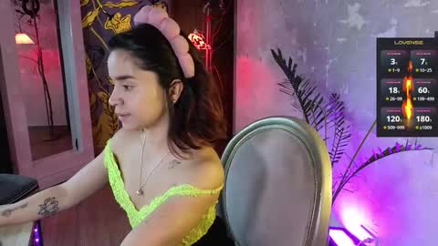 Snapshot of midas307k chatting on 11.25.25 Midas online show from 11.25.25