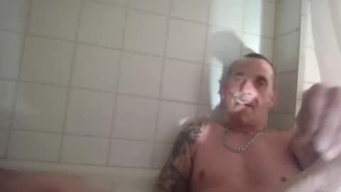 Snapshot of middle123456783939 chatting on 11.22.25 middle123456783939 online show from 11.22.25