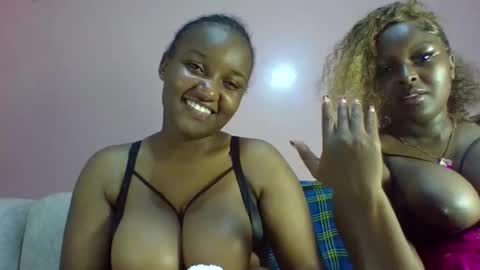 Snapshot of midnight_sexy chatting on 05.24.26 midnight_sexy online show from 05.24.26