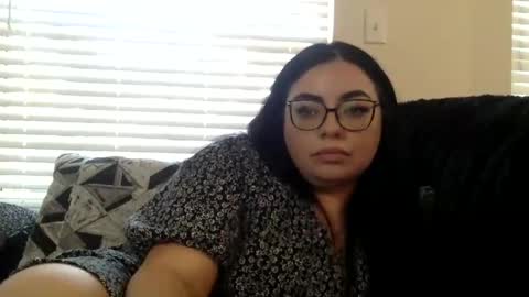 midnightbruja111 online show from 11.21.25