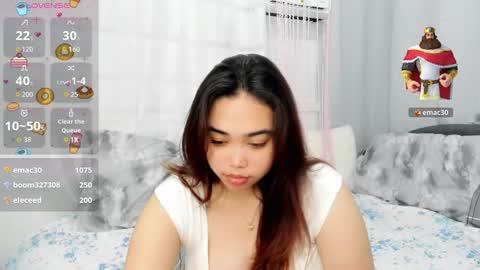 Snapshot of midnightbunny_ chatting on 01.14.26 Bunny 3 online show from 01.14.26