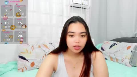 Snapshot of midnightbunny_ chatting on 02.03.26 Bunny 3 online show from 02.03.26