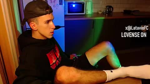 Snapshot of midnighter__ chatting on 09.25.25 Alexey or just Alex online show from 09.25.25