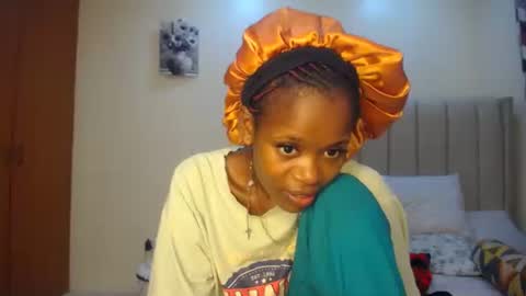 midnightn online show from 10.12.25