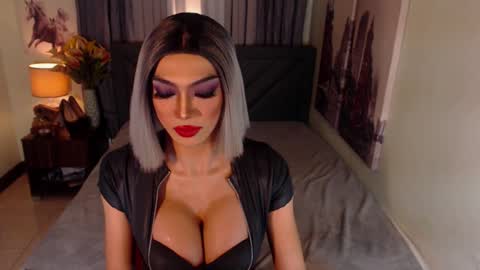 KATE online show from 01.12.25