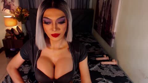 KATE online show from 01.21.25