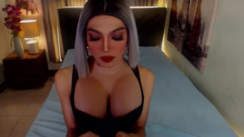 KATE online show from 10.01.25