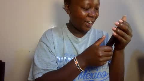 midnightt_curves online show from 06.21.26