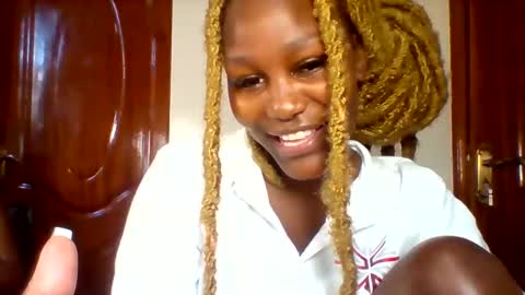 Snapshot of midnightt_tease chatting on 09.12.25 midnightt_tease online show from 09.12.25