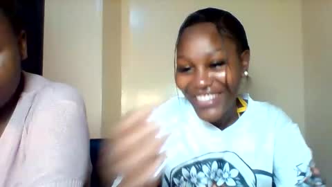 Snapshot of midnightt_tease chatting on 12.02.25 midnightt_tease online show from 12.02.25