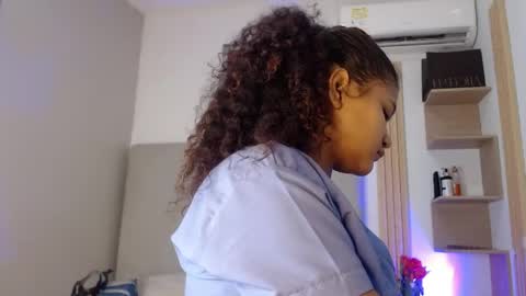 Snapshot of miel_alisha chatting on 03.17.26 miel online show from 03.17.26