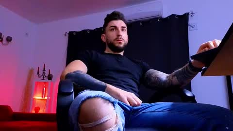 MightyAaron online show from 01.07.26