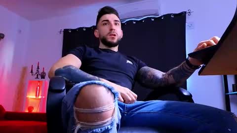 MightyAaron online show from 01.14.26