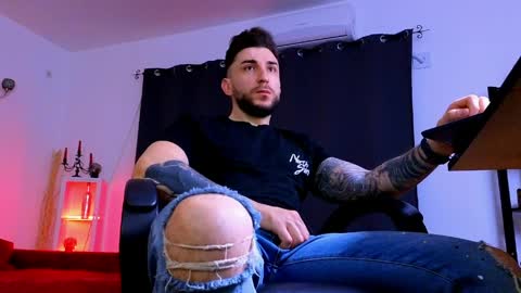 MightyAaron online show from 04.09.26