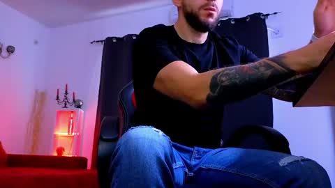 Snapshot of mightyaaron chatting on 07.12.26 MightyAaron online show from 07.12.26