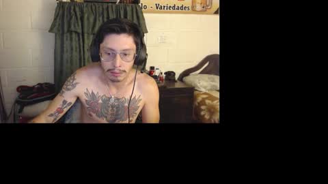 Snapshot of miguel__98 chatting on 03.26.26 Miguel Independent Model online show from 03.26.26