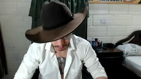 Miguel  Independent Model  online show from 06.13.26