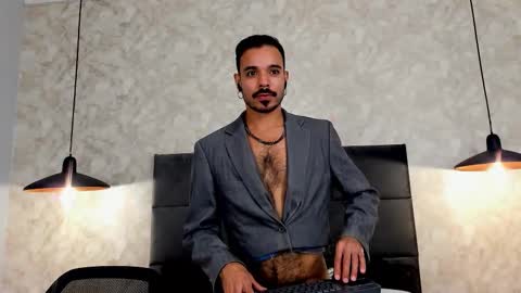 miguelsanfrancisco online show from 10.10.25