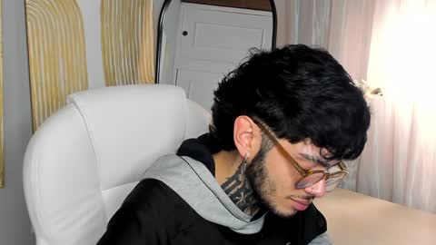 MIHAIL LEROY finally independent model online show from 02.05.25