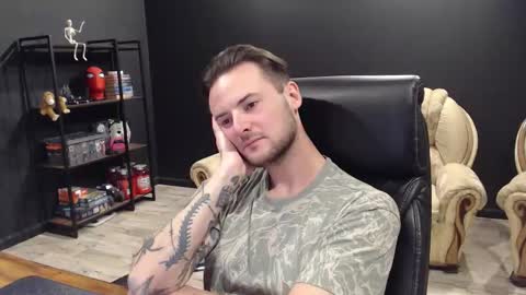 Snapshot of mihasikd chatting on 10.30.25 Misha Winchester online show from 10.30.25