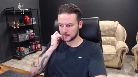 Snapshot of mihasikd chatting on 11.06.25 Misha Winchester online show from 11.06.25