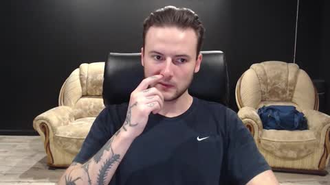 Snapshot of mihasikd chatting on 11.17.25 Misha Winchester online show from 11.17.25